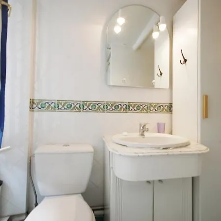 Apartment Studio Saint-dominique - 4 Adults Paris